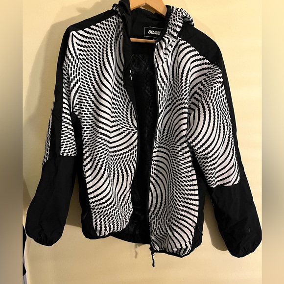 Palace windbreaker - Picture 2 of 3